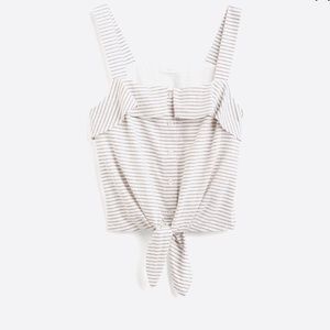 White top

Ilona Tie Front Crop Top
S | White